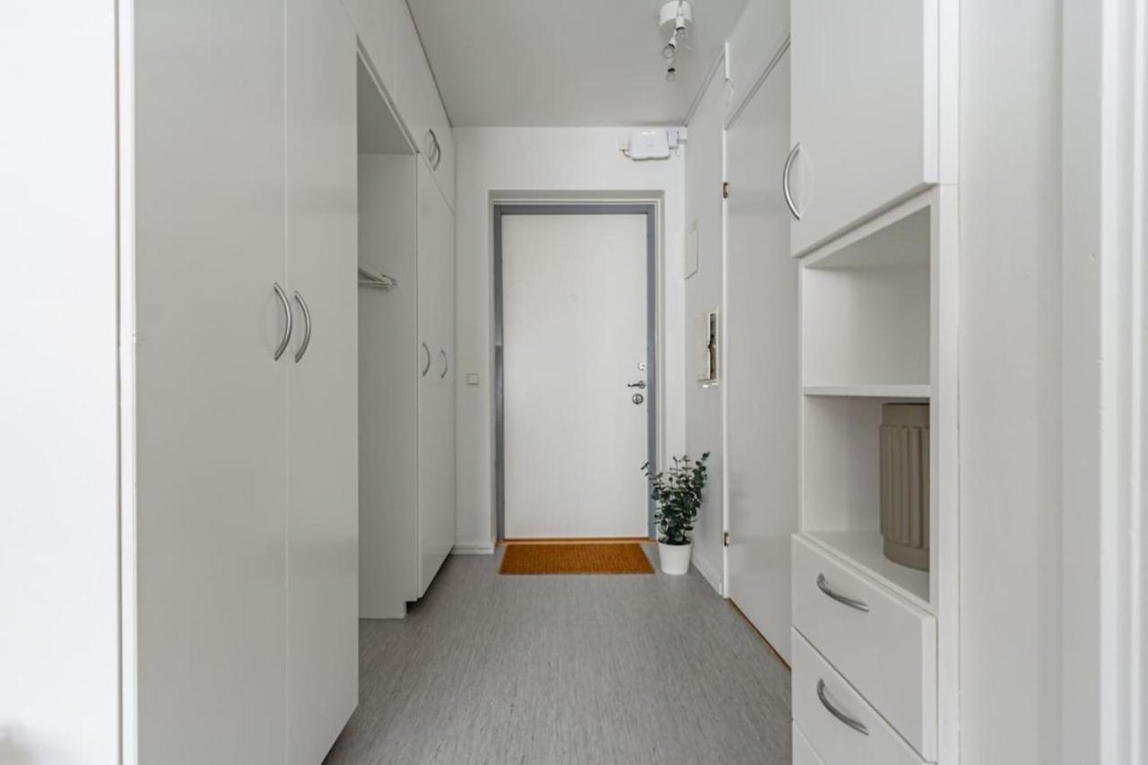 Low-Cost Stay In Sofo, Construction Work ストックホルム エクステリア 写真
