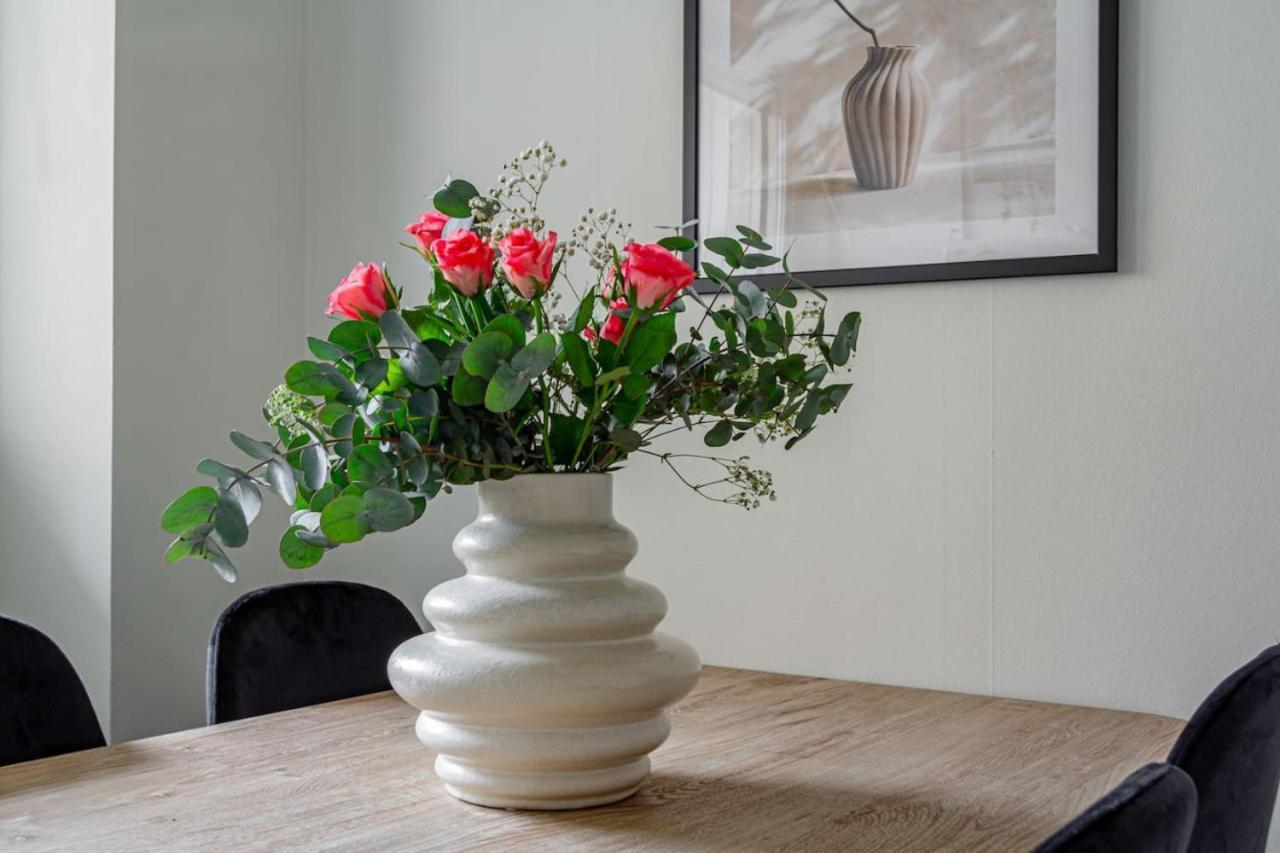 Low-Cost Stay In Sofo, Construction Work ストックホルム エクステリア 写真